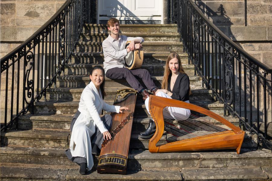 Sound Strokes: A Harmonious Blend of Chinese and Scottish Music - 